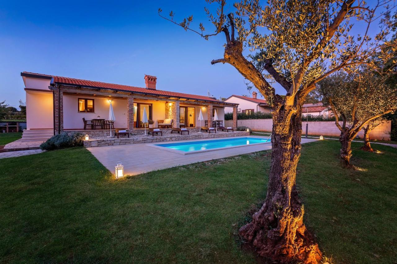 Grebac Villa Kastelir Luaran gambar